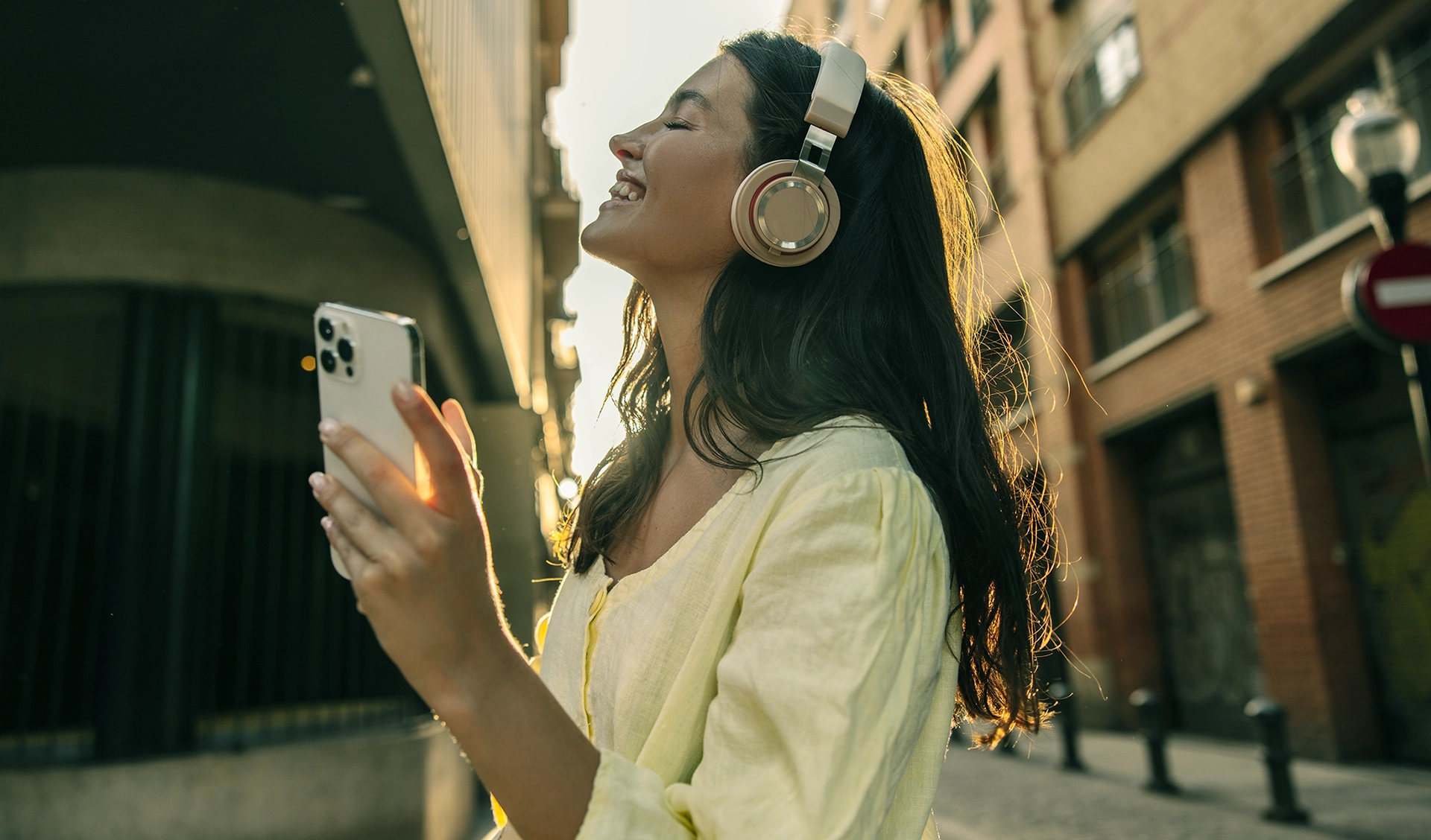 موسيقى، بودكاست، وأكثر